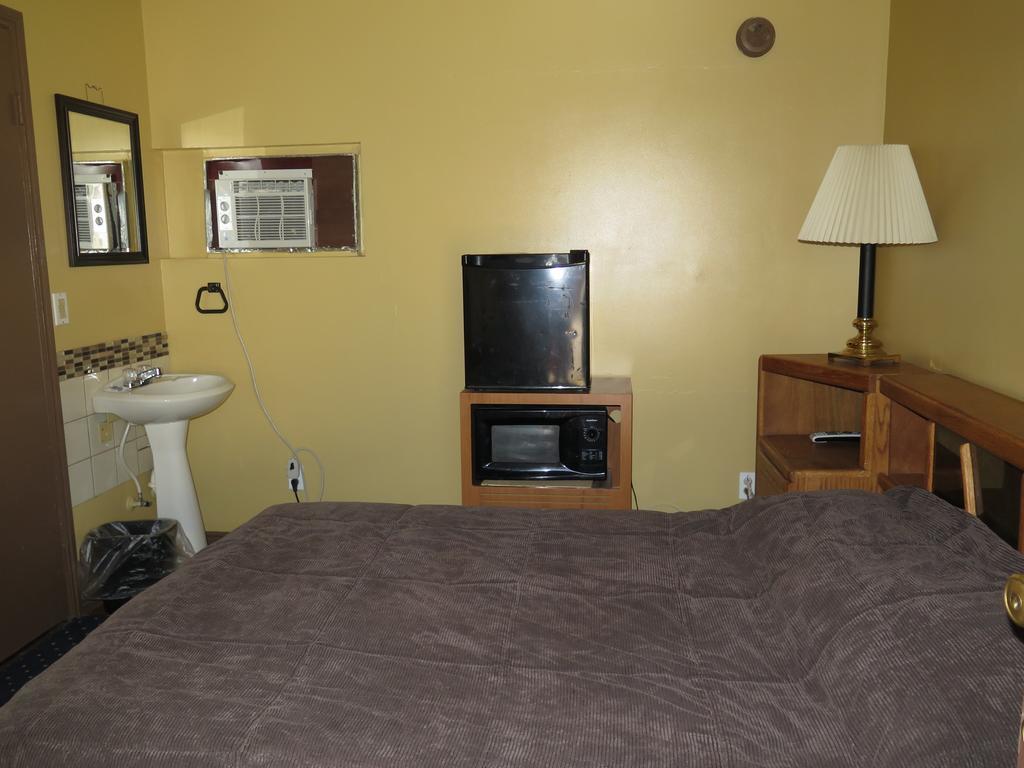 Pillow Talk Motel Wellington Экстерьер фото