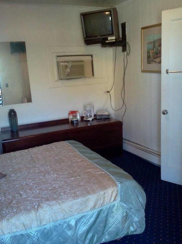 Pillow Talk Motel Wellington Экстерьер фото