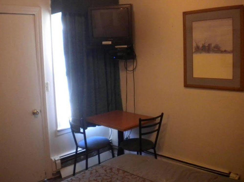 Pillow Talk Motel Wellington Экстерьер фото