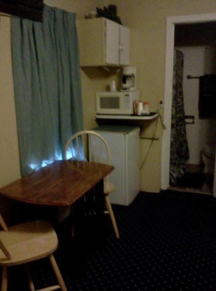 Pillow Talk Motel Wellington Экстерьер фото